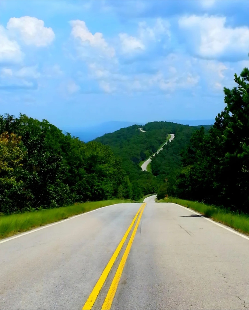 Talimena Scenic Byway - Starts in Oklahoma and Ends in Mena