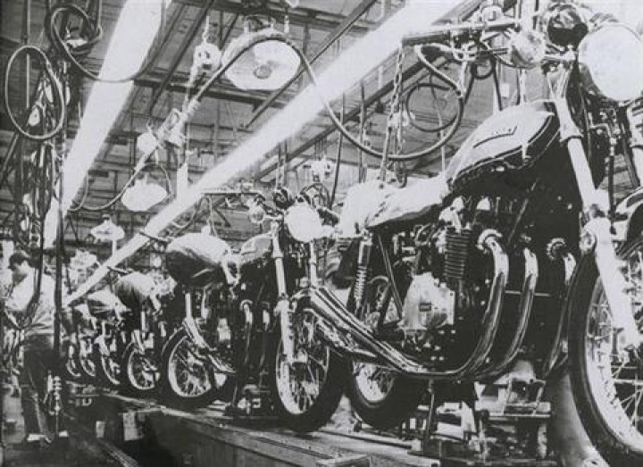 Kawasaki Z1 assembly line