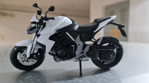 My new 1:12 scale CB1000R model