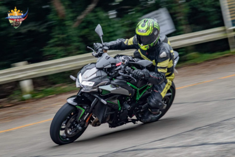 Rare dry moment on rain season