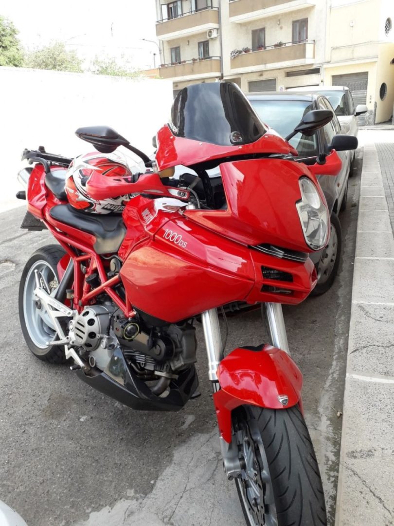 I finally solved the mirror vibration problem....I changed them!