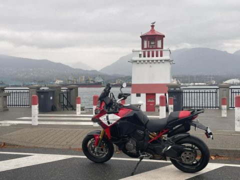 It works in the rain too