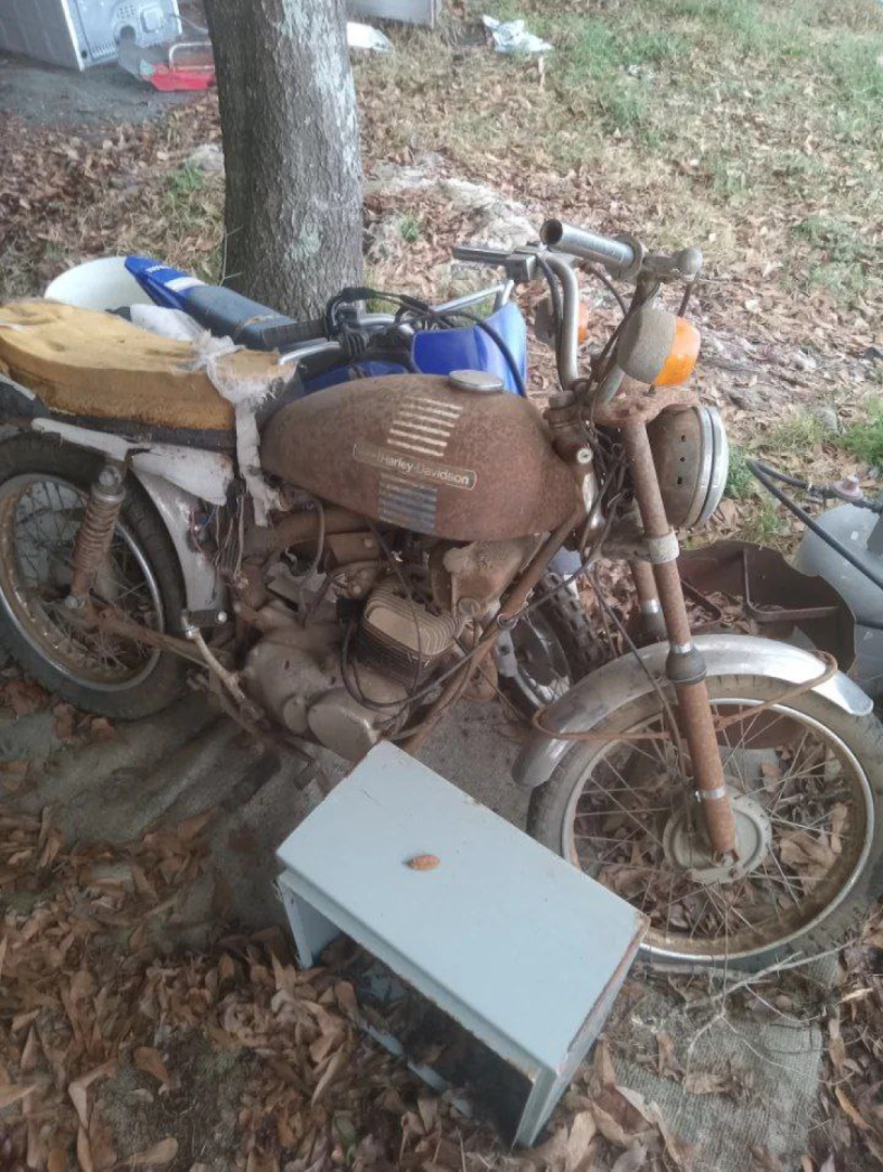 What is this old Harley Davidson?