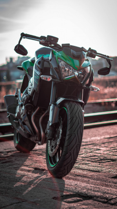 Miss the nice weather to drive and take pictures now.