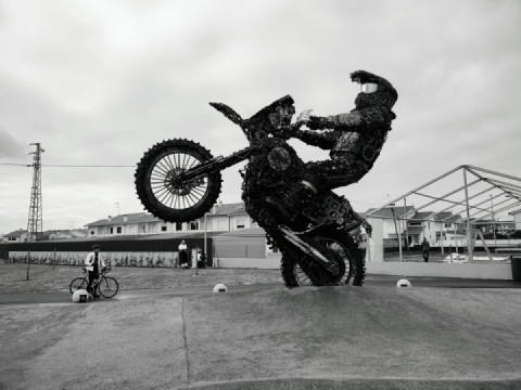 Great tribute to a fantastic rider.