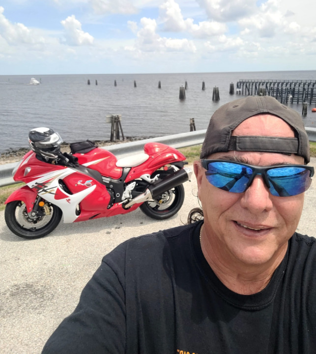 Riding around lake Okeechobee.