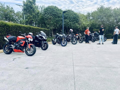 Hot night ? Hot bikes ?