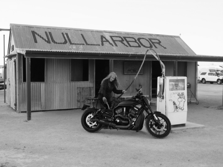 Fuelling up at the Nullarbor Road House 
