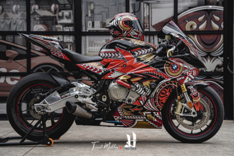 Bmw S1000RR from the Hug Sticker Custom