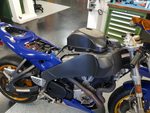 Air Filter cleaning......doesn't look too bad....need to get a washable one though!