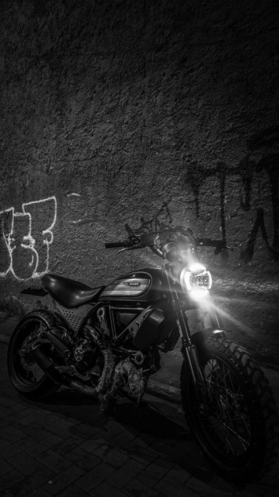 My beautiful scrambler, from Bogotá, Colombia