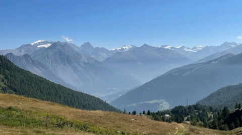 Passo Foscagno and view of the Valdidentro with Bormio in the background