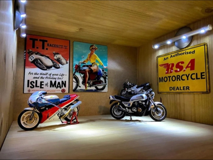 A tiny show room for model bikes