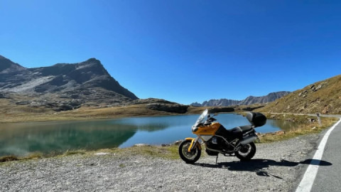 Today I return to this majestic view with lake… near Gavia pass