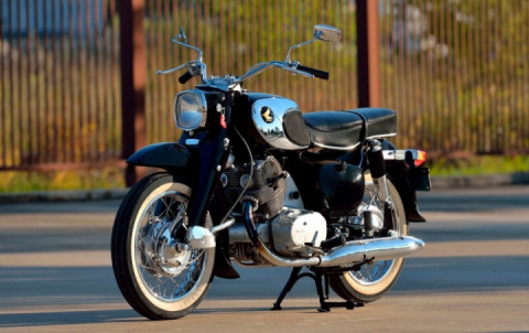 Restored 1964 Honda Dream CA77