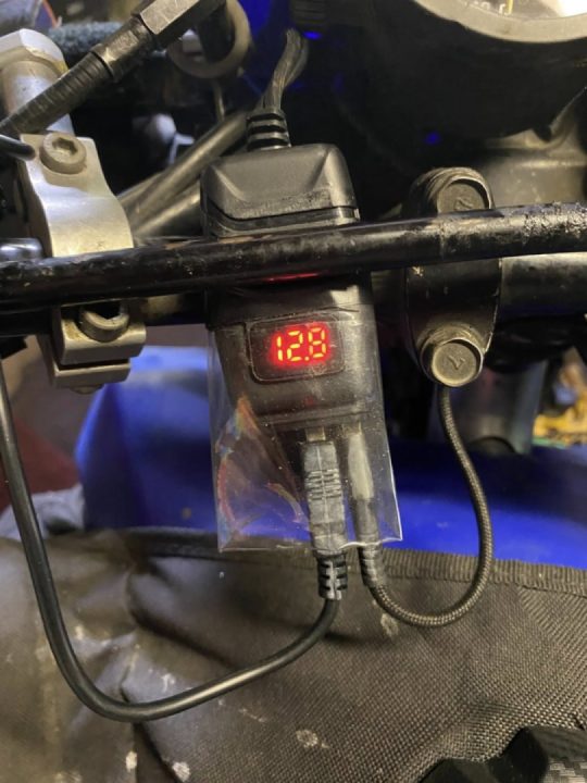 Dry way through the danger zone. ☔️☂️