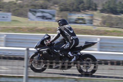 Few pics of my K7 GSXR 1000 crotch rocket ?✊?