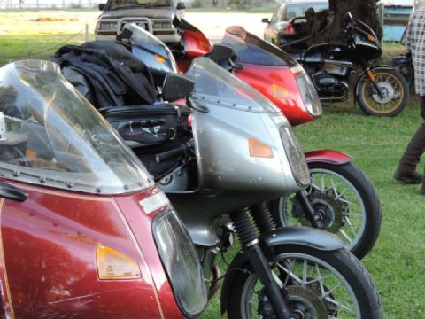 Pilot debriefing in progress