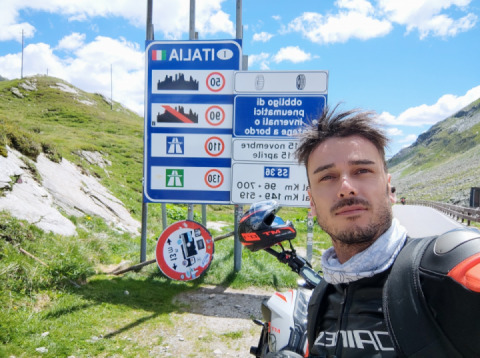 Como > San Bernardino > Monte Spluga > Chiavenna > Como