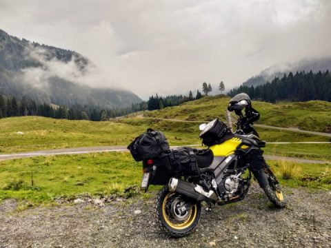 Nice gravel road between Austria and Italy 