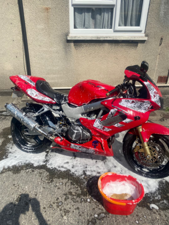 Who dosnt like a good wash even if it dose take 2 hours lol