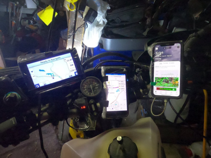 All of my nav devices is sandwich bags t keep them out of the rain