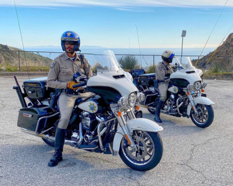 I'm pretty sure this is actually fake, but still a hoot ?️?