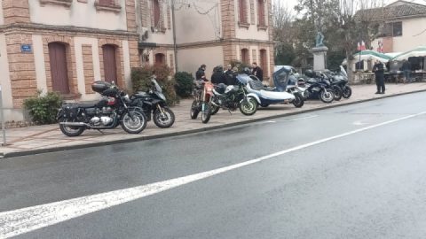 Motorcycle crossing for the telethon Briatext..