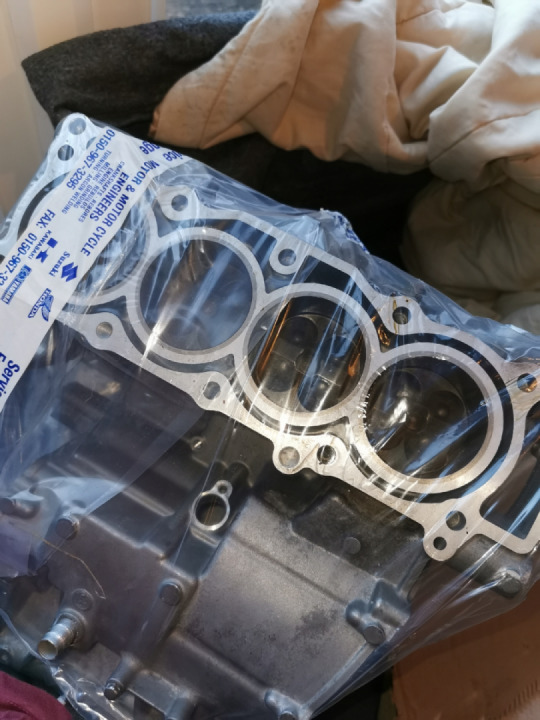 Resleeved and ready for the R6 to be rebuilt!!