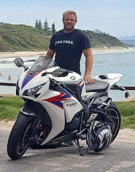 Friday ride before the weekend crazies get out. lol ?