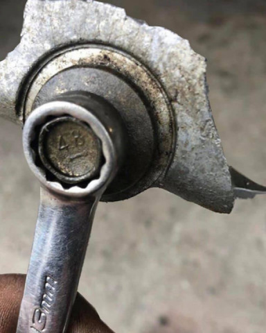 Might use a torque wrench next time I change the oil.