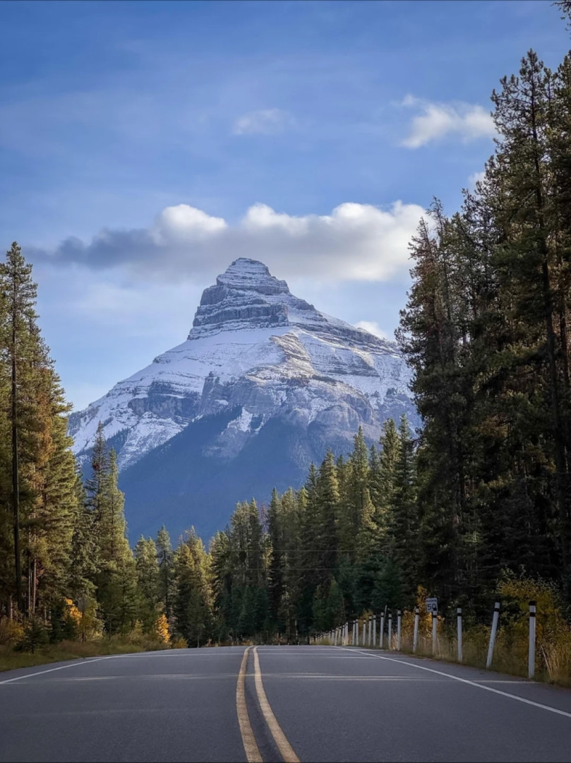 Pilot Mountain, Banff