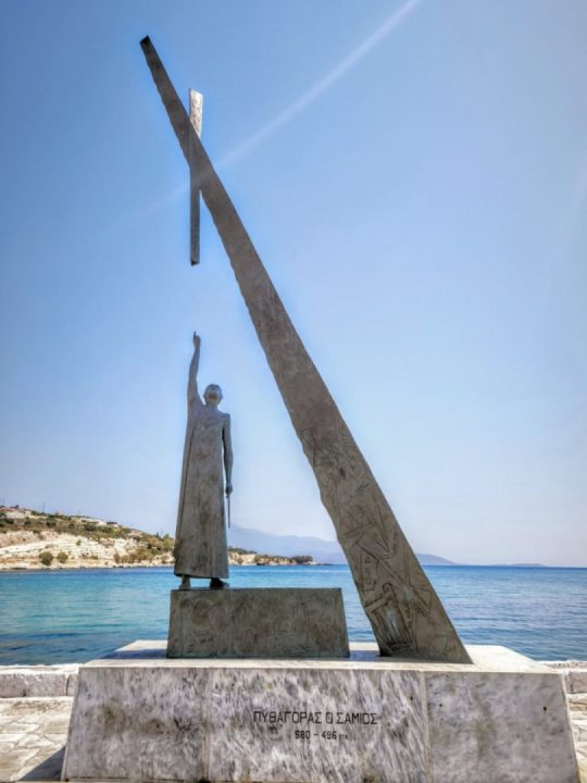 After a few days at the beach and völlerei, it was time for a little culture and education.