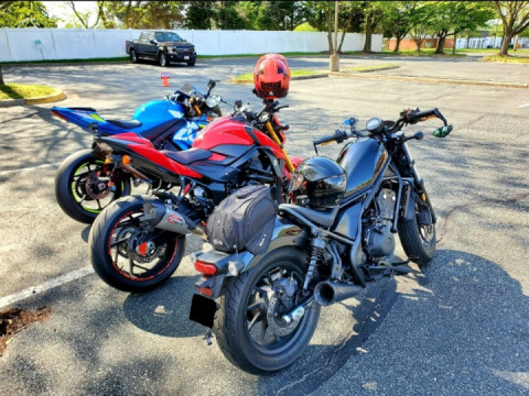 Ride to work with couple of good Riding Friends, but 1st morning ☕ !