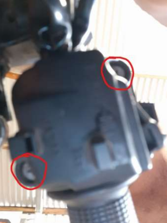 How to clean the indicator switch (VTR1000 Firestorm 1997)