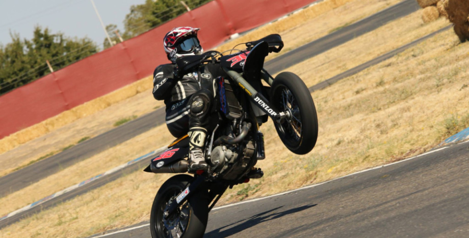 Cornering School for all riders by Superbike-Coach