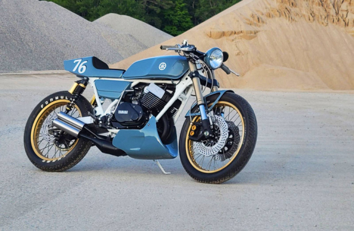 Custom Yamaha RD400 by Coti Sanders