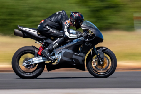Crighton CR700W: The Rotary Engine Superbike Ridden by Guy Martin