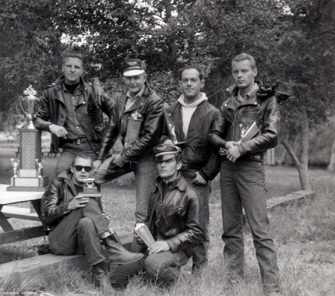 21 Rare Gay Motorcycle Club Photos From 1962
