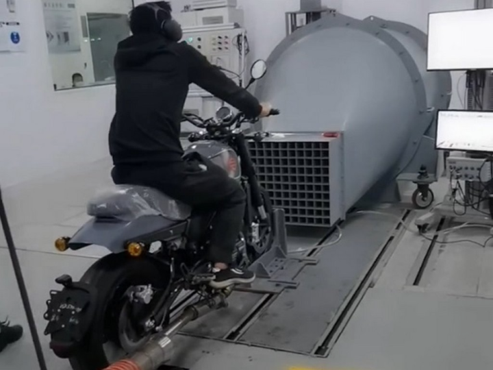Harley-Davidson 500 Spied Testing
