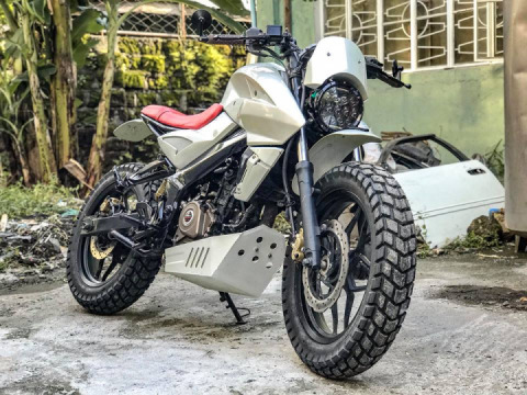 Bajaj Pulsar NS200 Scrambler by Tokwa Party Garage