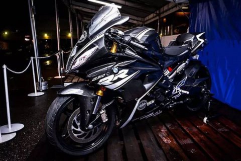BMW G 310 RR Concept shown in Japan
