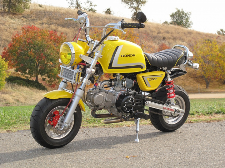Custom Honda Z50 - Project Woodstock