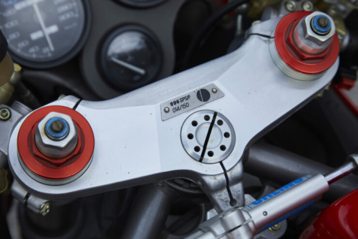Ducati 996 SPS 6