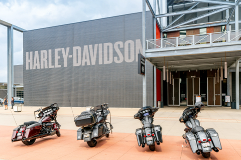 Harley-Davidson Threatened to Cancel Warranties Over Aftermarket Parts