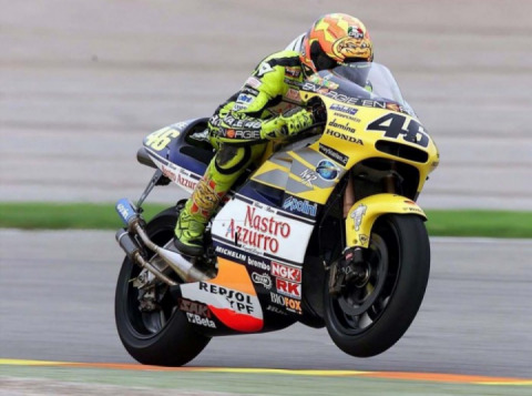 Two-stroke engines can return at MotoGP