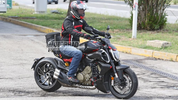 2023 Ducati Diavel V4 Revealed In Latest Spy Shots