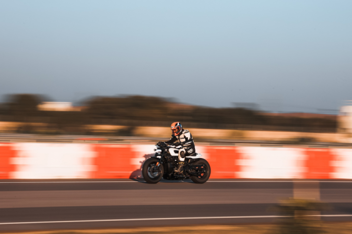 Harley-Davidson Sportster S Completes 3141 Kms In 24-hours Endurance Test!