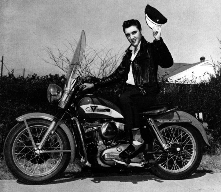The King | Harley davidson, Elvis presley, Moto vintage