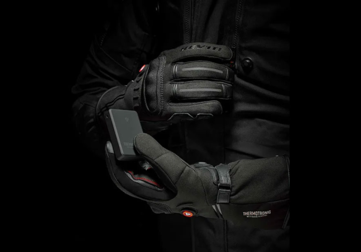 Winter Is Coming: REV’IT! Releases 2022 Cold-Weather Glove Line